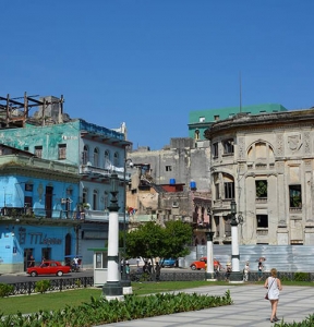 Havana Cuba abandoned building photo by CHARIAD Skipper Rick Williams